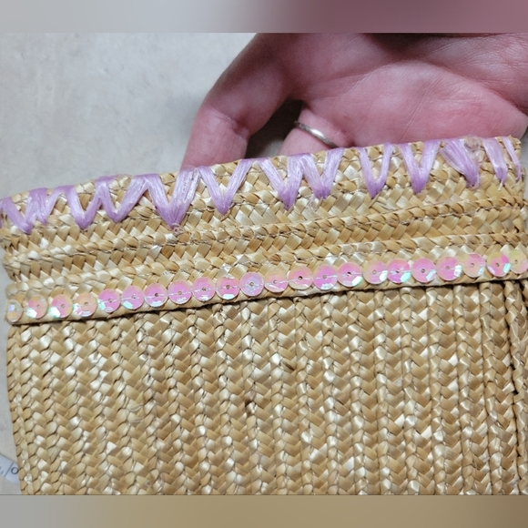 Nwot vintage Handcrafted Straw Clutch with Floral Embroidery and sequins - Picture 7 of 12